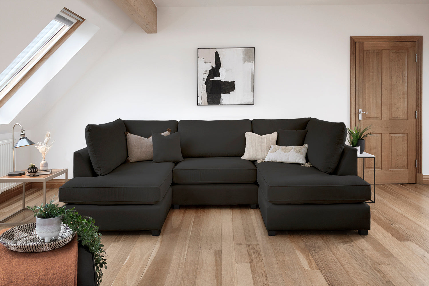 Carnaby Sofa (Black U Shape Corner)